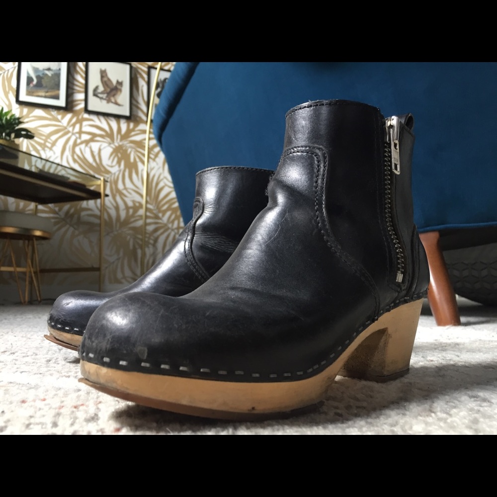Swedish Hasbeens Jodhpur Black Book Size 38